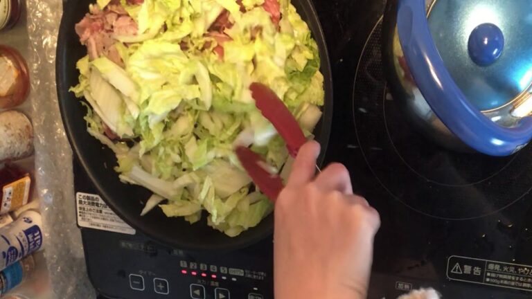 白菜消費レシピ 豚肉と白菜のにんにく炒め Japanese Cooking