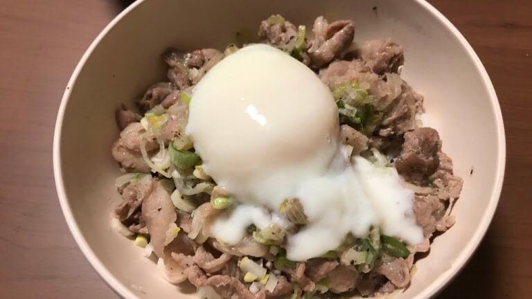 【簡単だ丼】ネギ塩レモン豚丼