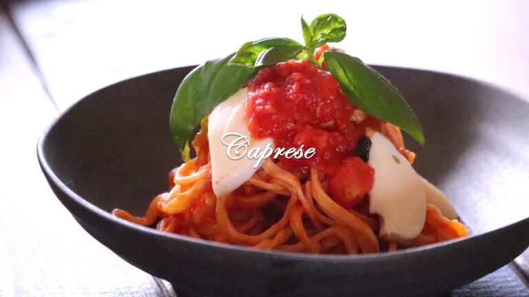 バジルとチーズのトマトソースパスタの作り方 | How to make Caprese Pasta 【手打ち生パスタ】