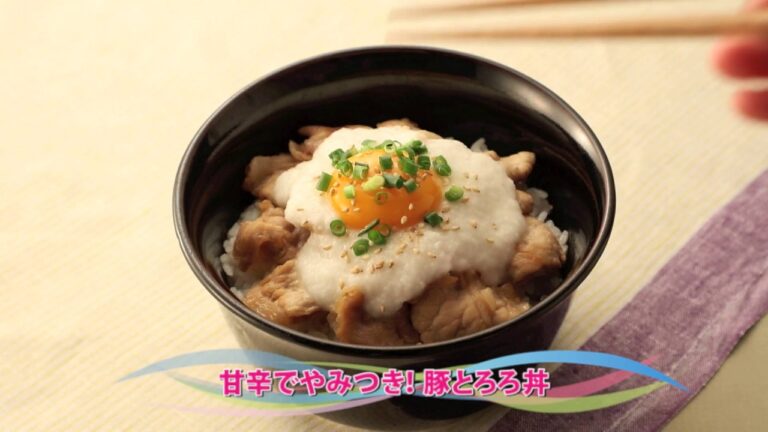 【動画レシピ】甘辛でやみつき!豚とろろ丼