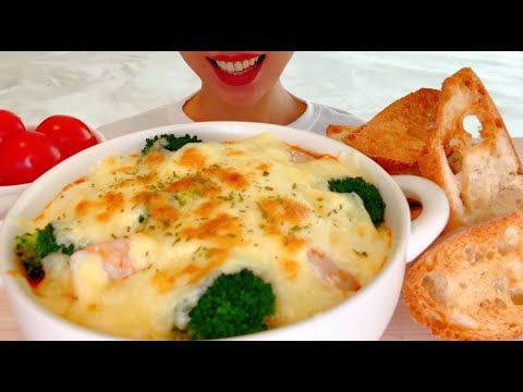 【ASMR/咀嚼音】2人前のマカロニチーズグラタンモッパンでお腹はちきれる🧀カリカリバケット|먹방【MUKBANG/Eating Sounds】