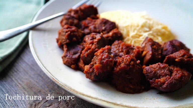 🇷🇴【トキトゥーラ】うま味をギュッと濃縮させたトマト煮込み＊豚肉のトキトゥーラの作り方（ルーマニア料理）