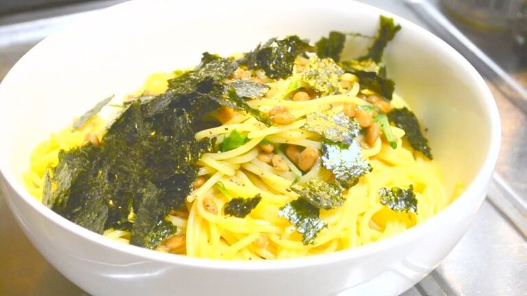 納豆のネバネバと水菜のシャキシャキが絶妙のコンビ、納豆と水菜のパスタの作り方　　How to make pasta with natto and potherb mustard