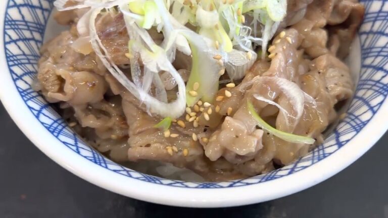 YOSHINOYA 吉野家 新 ねぎ塩 牛カルビ丼 超特盛 税込1,097円