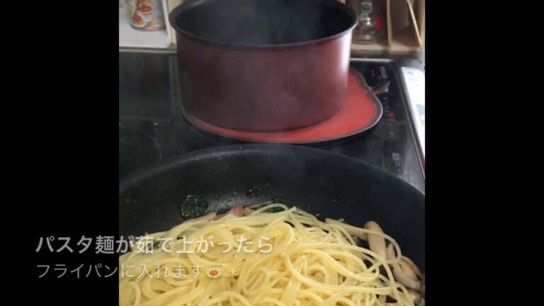 簡単 ベーコンとしめじとほうれん草の和風パスタ🍝〜2019年3月17日お昼ゴハン💕〜