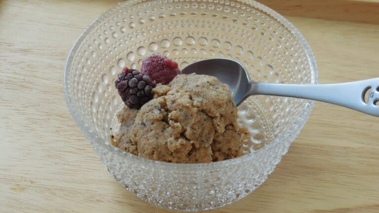 Brown rice bread Icecreamかき混ぜ不要！玄米パン粉のアイスクリーム