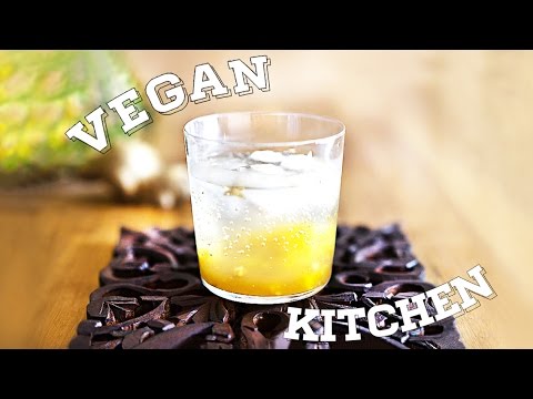 暑い日にぴったりな甘酸っぱくておいしいパイナップル味のイタリアンソーダ！！：How to make Italiansoda | Vegan Kitchen with ayano hayasaki