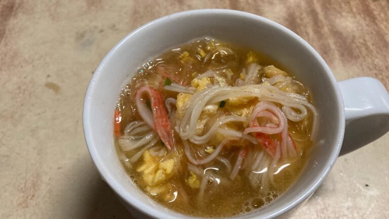 炒り卵入り🥚カニカマ🦀入り春雨🍜スープ作り方