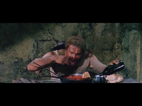 映画飯　「豆料理とパンを美味しそうにがつがつ食う男」