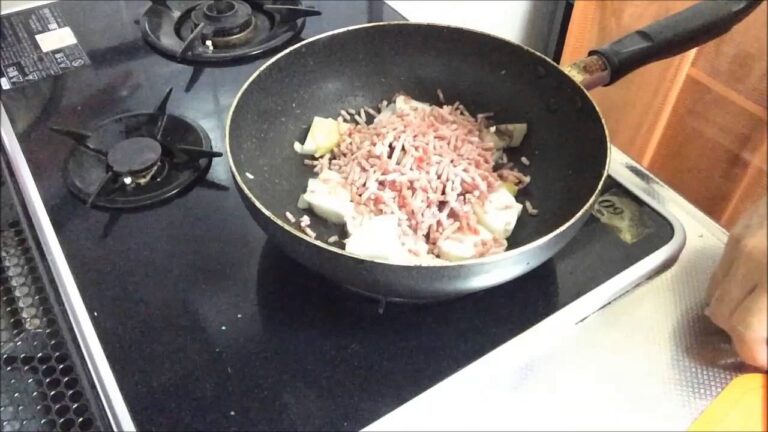 簡単料理　節約大根レシピ　大根とひき肉のしいたけ炒め　Fried radish and minced shiitake