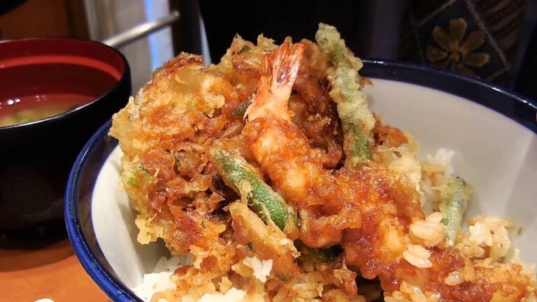 天丼てんやの期間限定「桜海老天丼」 Sakura-shrimp Tendon of Tendonn Tenya.