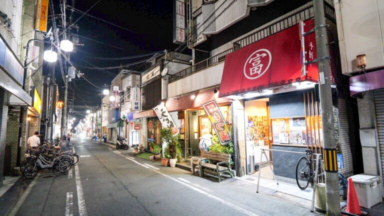 １日１５時間ぶっ通しで働く鉄人うどん職人が凄すぎた丨Udon Noodles in Osaka