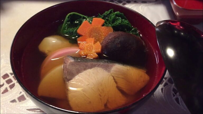 博多ブリ雑煮　Hakata Buri Zoni Japanese traditional soup dish  for New Year’s