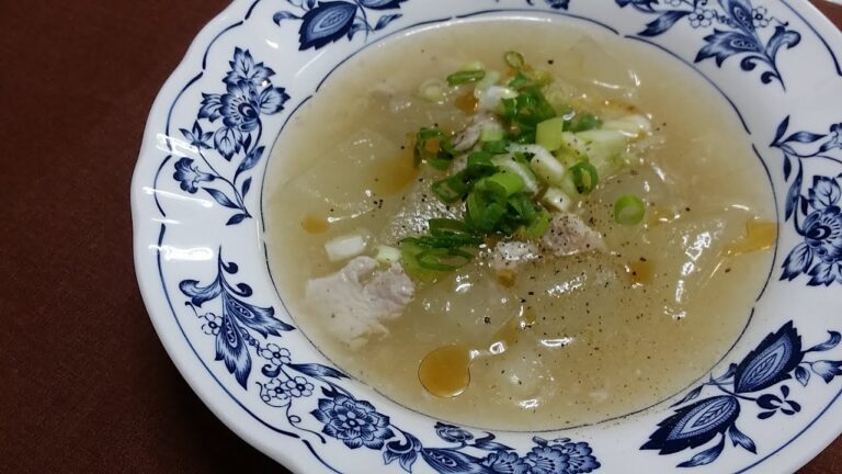 【冬瓜】 A sopa de tougan. 冬瓜の中華風スープです♪