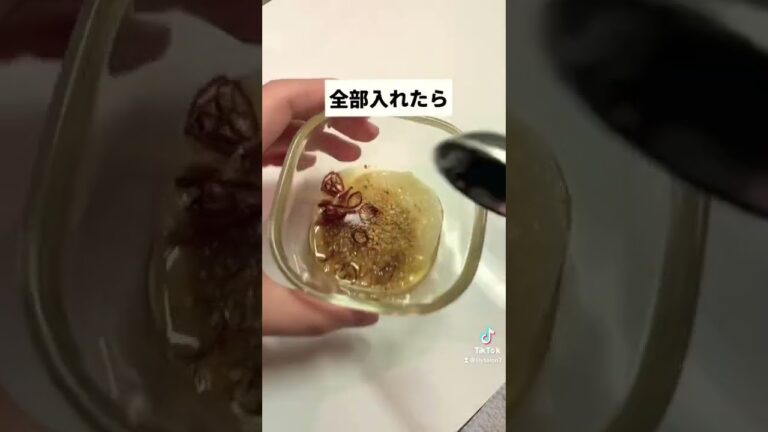 簡単腸活レシピ！春キャベツとワカメの塩麹ナムル！